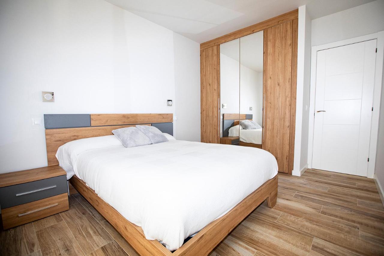 Apartamentos Salitre Soto de la Marina Kültér fotó